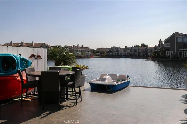 $6,000 | 3726 Montego Drive, Huntington Beach, CA 92649