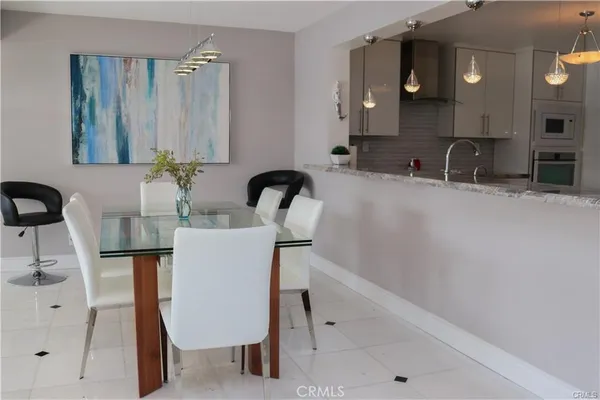 $6,000 | 3726 Montego Drive, Huntington Beach, CA 92649