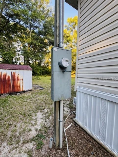 11817 Southwest 58th Street Webster, FL 33597 - Photo 33 of 46 a view of outdoor space and yard