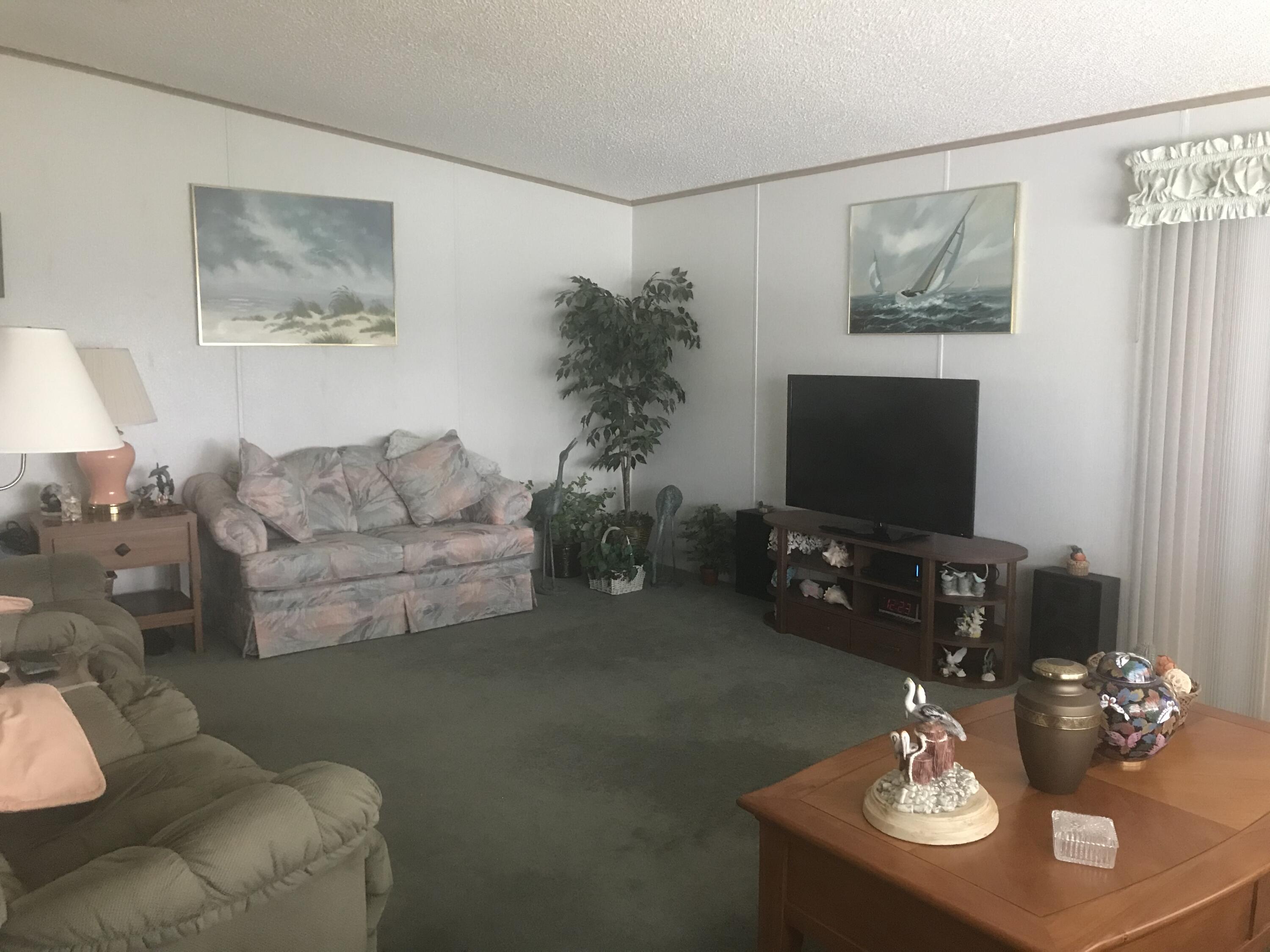 2709 Southwest Olds Place Stuart, FL 34997 - Photo 5 of 16 living room view 1