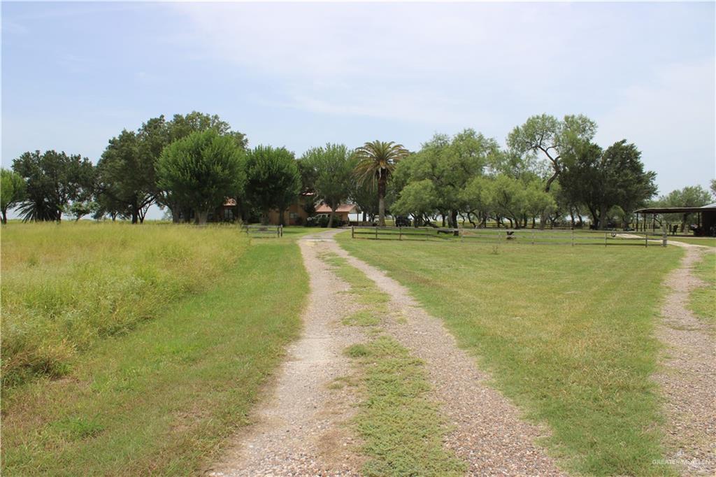 412 Cr 412 Road Falfurrias, TX 78355 - Photo 6 of 33