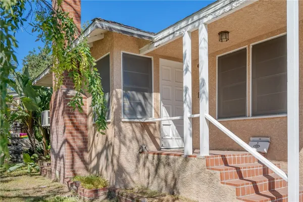$695,000 | 10128 Haines Canyon Avenue, Tujunga, CA 91042