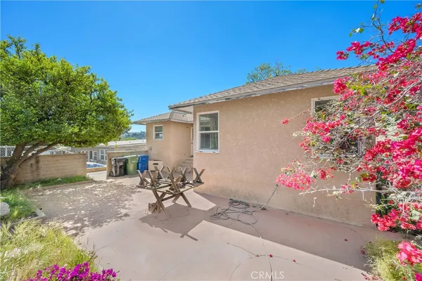 $695,000 | 10128 Haines Canyon Avenue, Tujunga, CA 91042