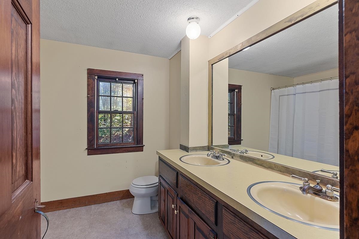 346 Main Dunstable Road Nashua, NH 03062 - Photo 25 of 40