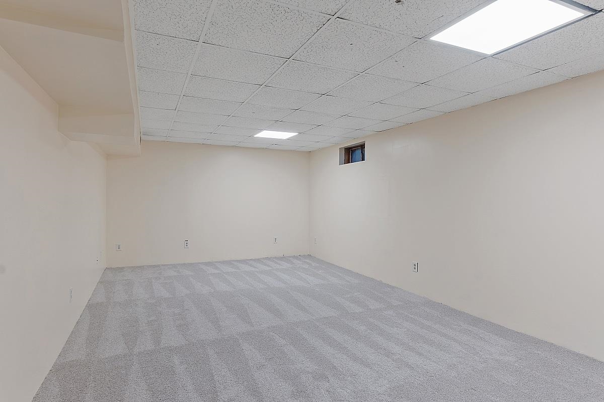 346 Main Dunstable Road Nashua, NH 03062 - Photo 31 of 40