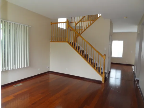 $2,099 | 2154 Cypress Court, Unit 2154, Montgomery, IL 60538