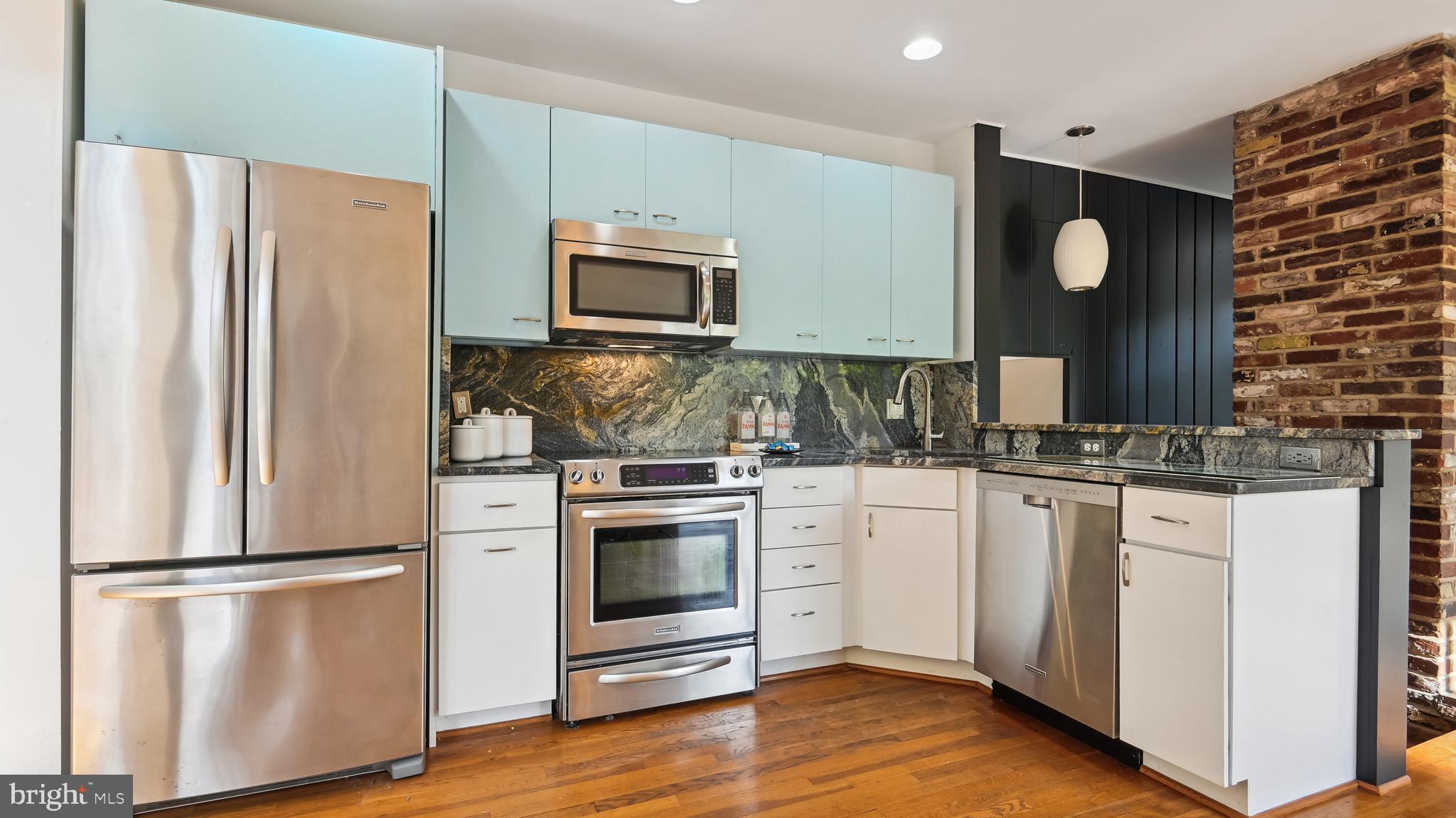 7302 Rippon Road Alexandria, VA 22307 - Photo 23 of 45