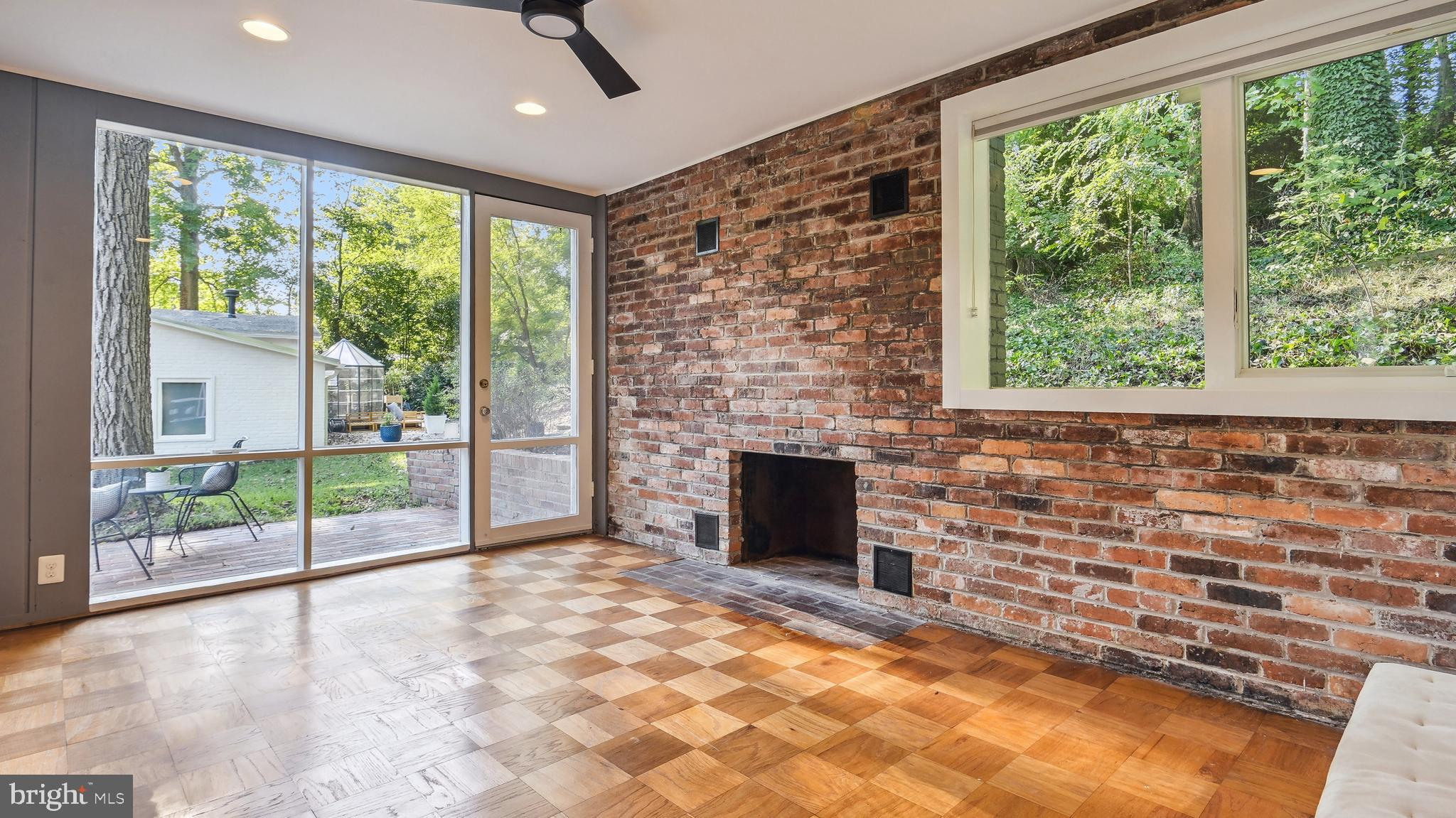 7302 Rippon Road Alexandria, VA 22307 - Photo 26 of 45