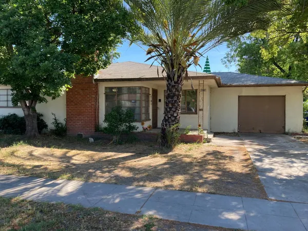 $315,000 | 3304 North Howard Avenue, Fresno, CA 93726