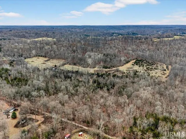 $1,200,000 | 6355 Stogsdill Road, Spencer, IN 47460