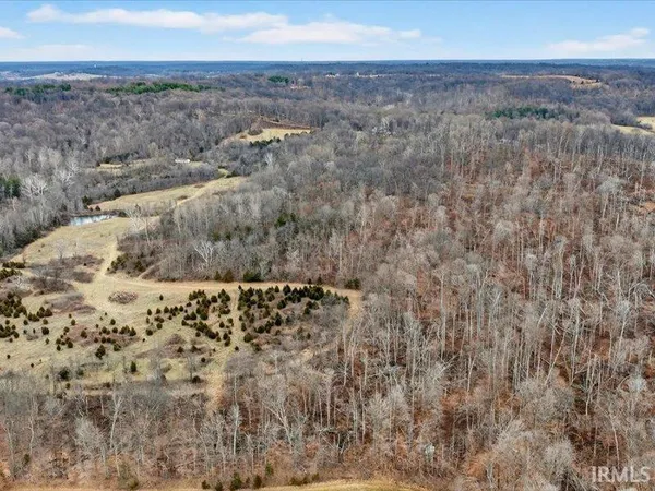 $1,200,000 | 6355 Stogsdill Road, Spencer, IN 47460