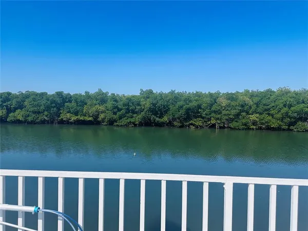 $2,150 | 8828 Bay Pointe Drive, Unit 104, Tampa, FL 33615