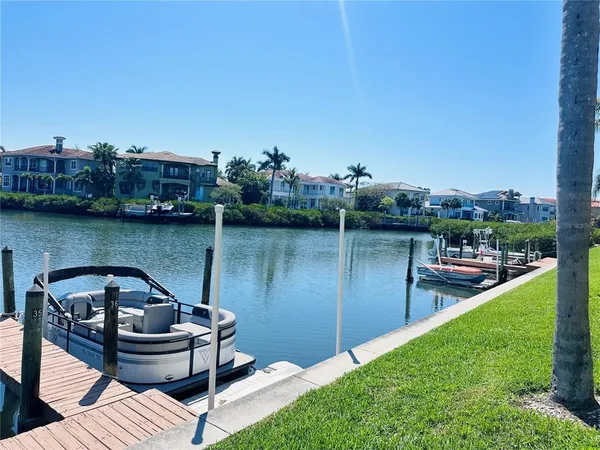 $2,150 | 8828 Bay Pointe Drive, Unit 104, Tampa, FL 33615