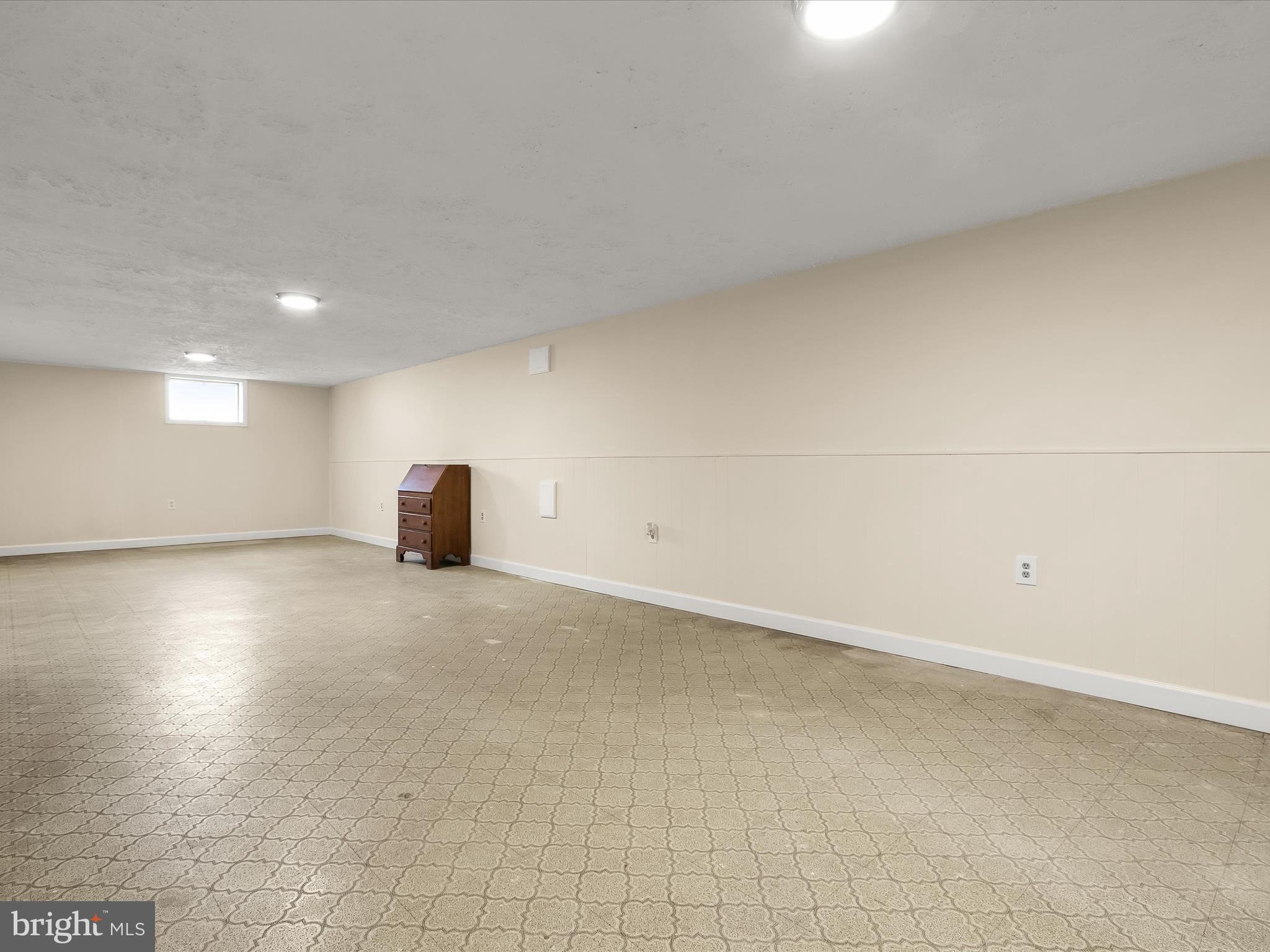 6908 Elbrook Road Hyattsville, MD 20784 - Photo 26 of 39 Family Room