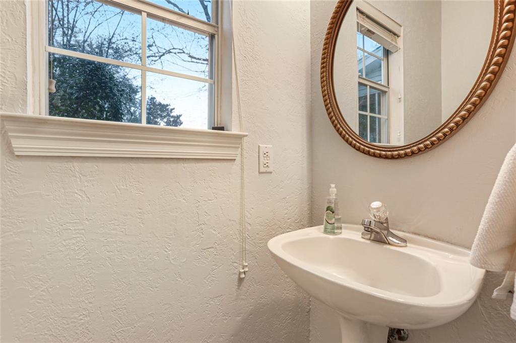1353 State Street Mandeville, LA 70448 - Photo 10 of 27 Gallery Image 10