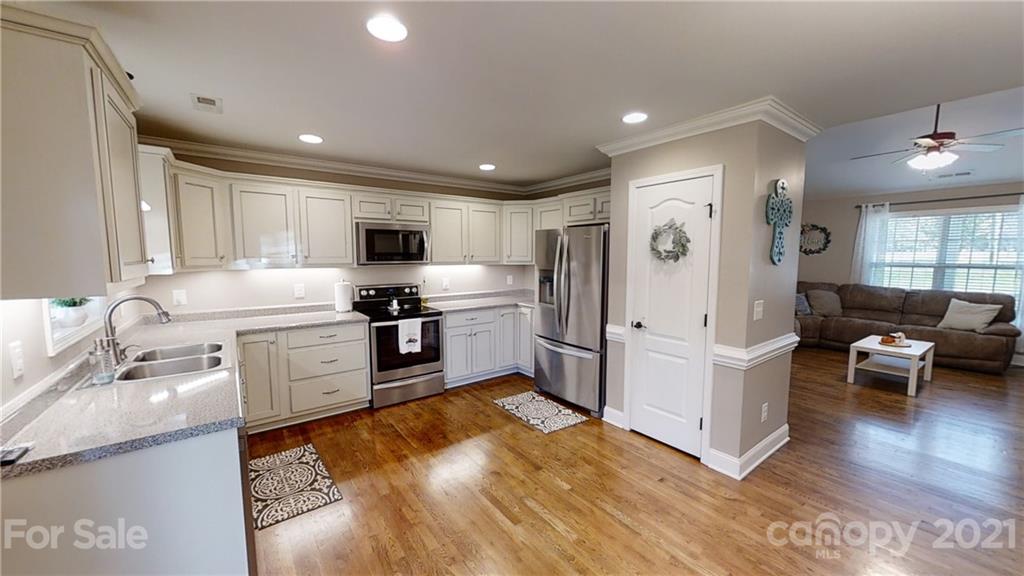 4747 County Home Road Conover, NC 28613 - Photo 15 of 30 Gallery Image 15