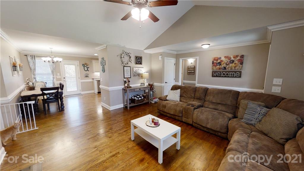 4747 County Home Road Conover, NC 28613 - Photo 5 of 30 Gallery Image 5