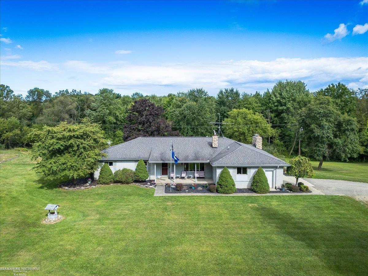 3160 Hosner Road Oxford, MI 48370 - Photo 1 of 69 50185334-e60ee0ea-2e06-45fe-b883-5e2cb748e28f.JPG