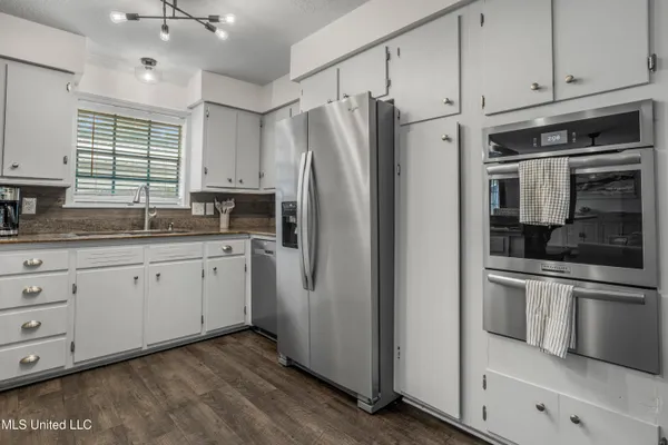 $425,000 | 10 Wenmar Avenue, Pass Christian, MS 39571