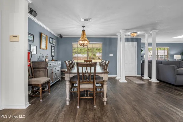 $425,000 | 10 Wenmar Avenue, Pass Christian, MS 39571