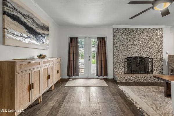 $425,000 | 10 Wenmar Avenue, Pass Christian, MS 39571
