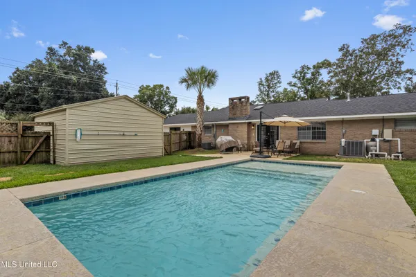 $425,000 | 10 Wenmar Avenue, Pass Christian, MS 39571