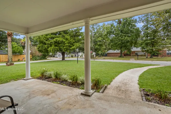 $425,000 | 10 Wenmar Avenue, Pass Christian, MS 39571