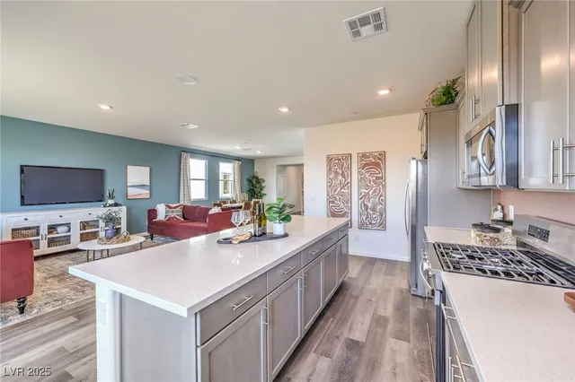 $556,370 | 1016 Peacock Plume Street, Unit LOT 705, Henderson, NV 89011