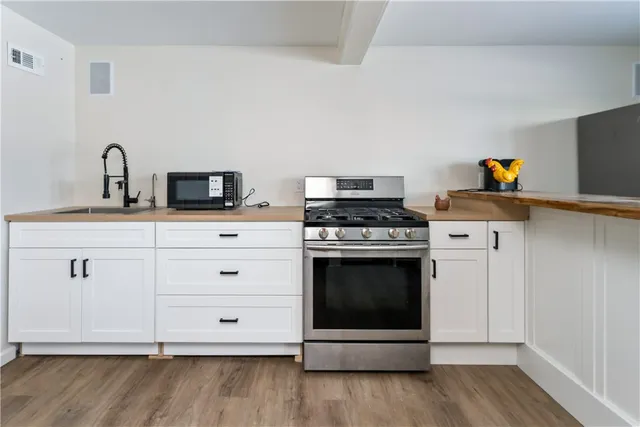 $5,995 | 1350 Bay Shore Boulevard, Irondequoit, NY 14609