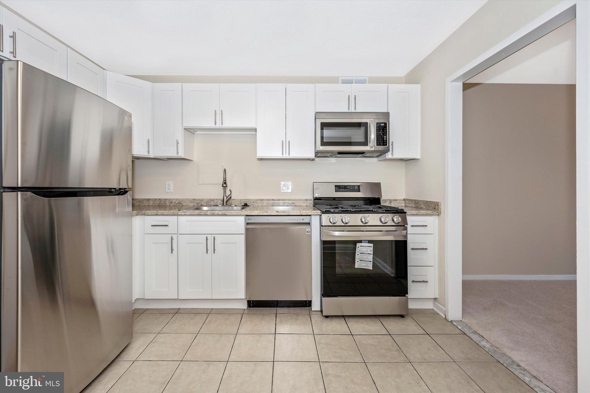 1836 Metzerott Road, Unit 920 Adelphi, MD 20783 - Photo 17 of 35