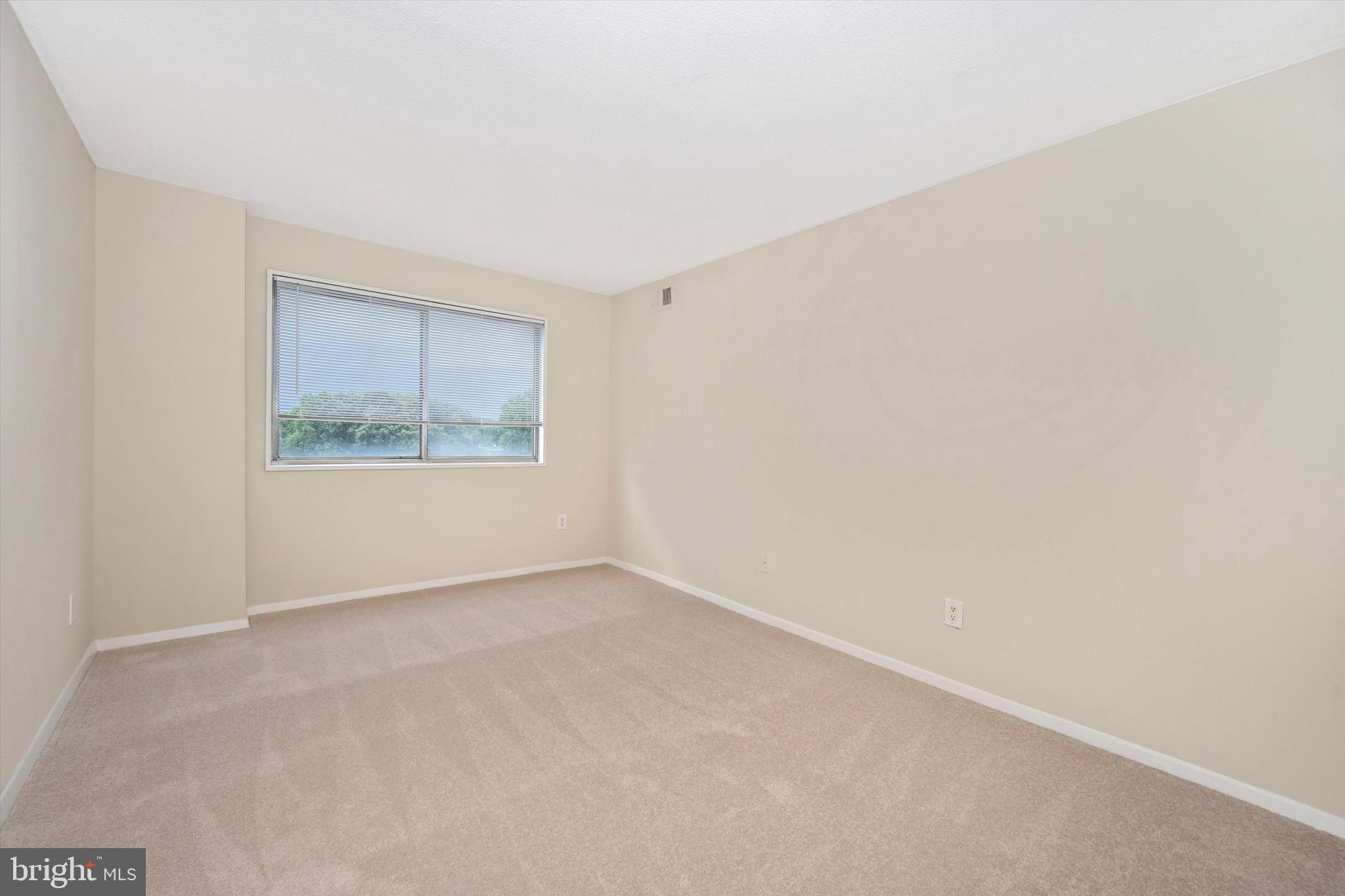 1836 Metzerott Road, Unit 920 Adelphi, MD 20783 - Photo 28 of 35