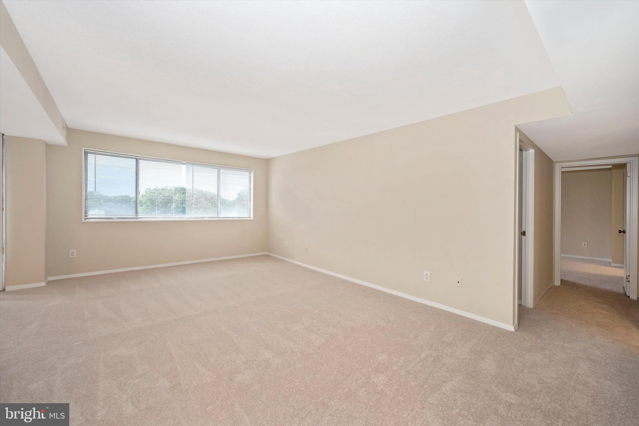 1836 Metzerott Road, Unit 920 Adelphi, MD 20783 - Photo 4 of 35