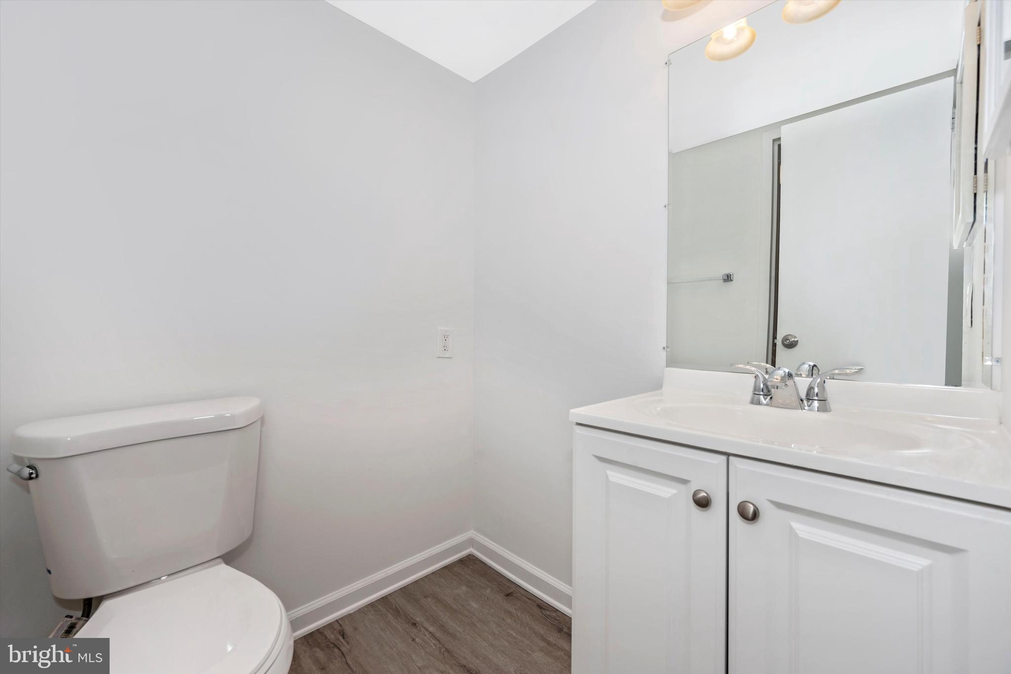 1836 Metzerott Road, Unit 920 Adelphi, MD 20783 - Photo 32 of 35