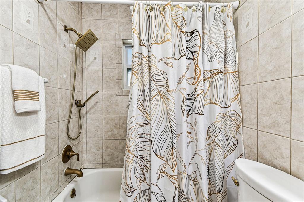 226 Maple Avenue Palm Harbor, FL 34684 - Photo 33 of 79