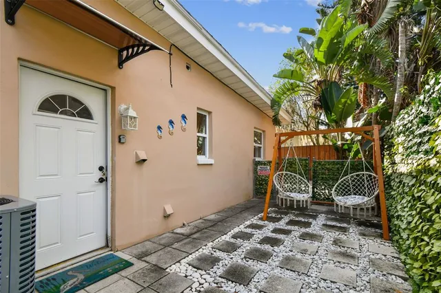 $465,000 | 226 Maple Avenue, Palm Harbor, FL 34684