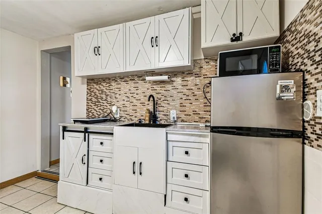 $465,000 | 226 Maple Avenue, Palm Harbor, FL 34684