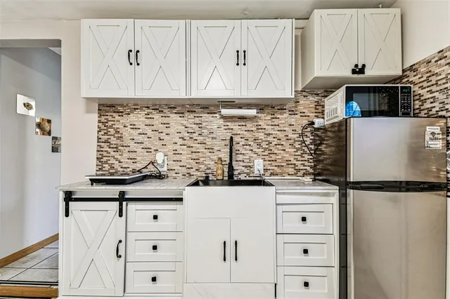 $465,000 | 226 Maple Avenue, Palm Harbor, FL 34684