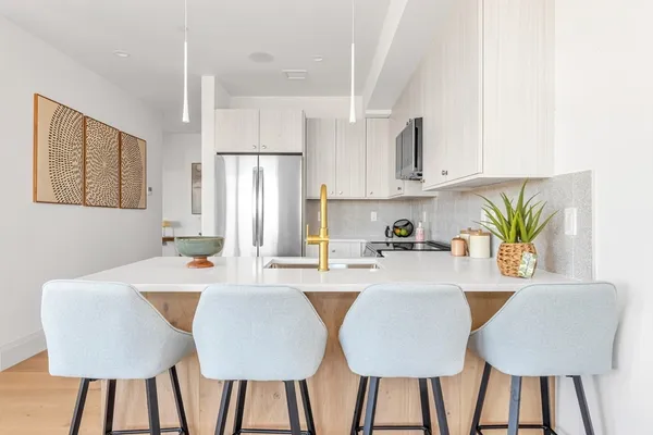 $550,000 | 34 Oak Street, Unit 104, Boston, MA 02136