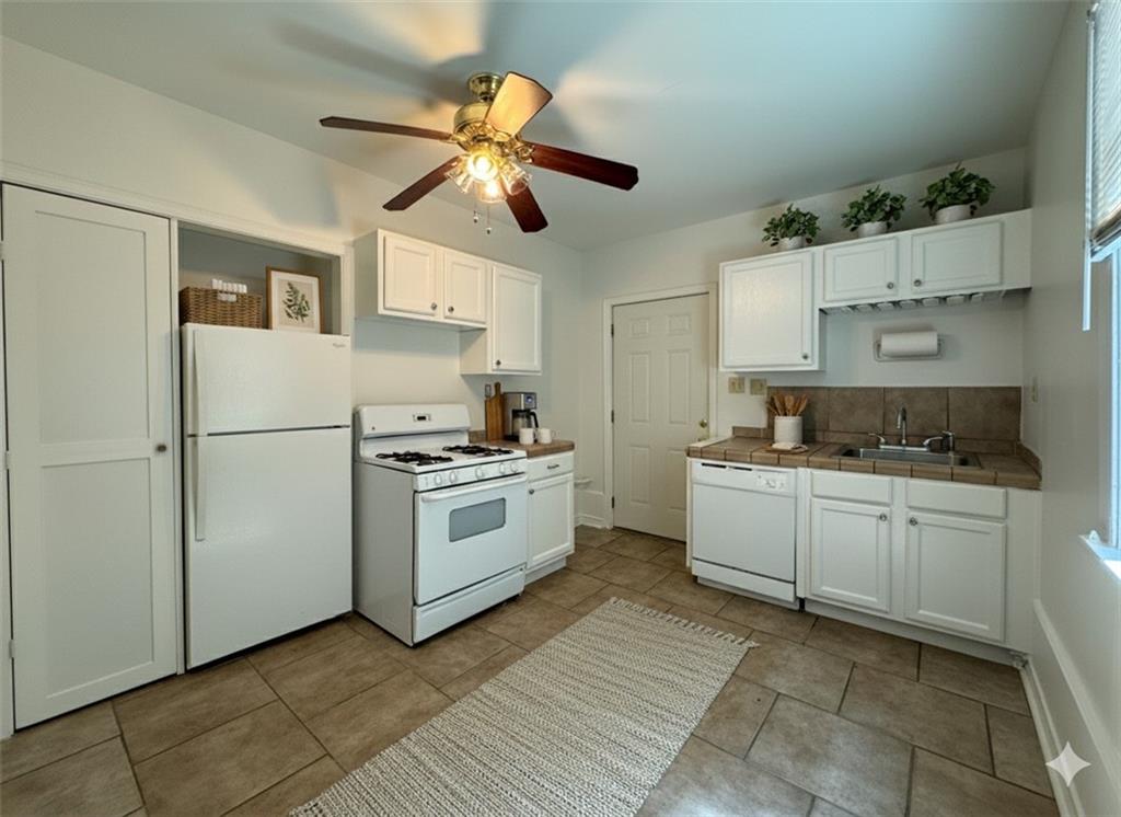 1838 Moss Street New Orleans, LA 70119 - Photo 12 of 17