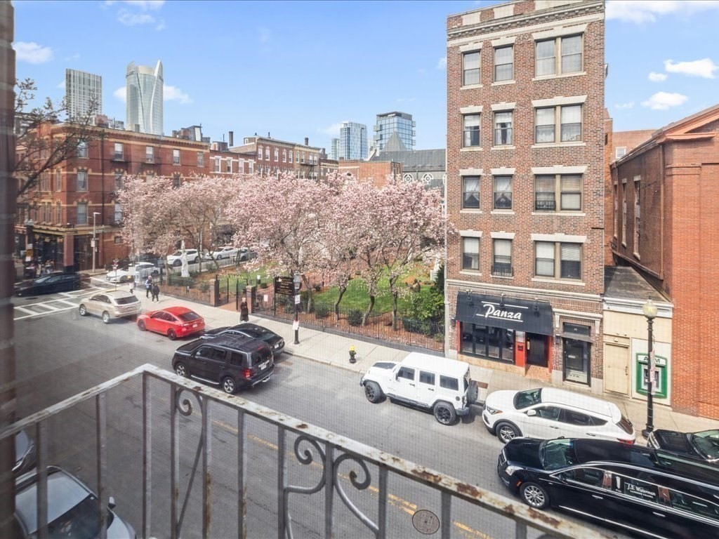 345-347 Hanover Street Boston, MA 02113 - Photo 18 of 22 a city view