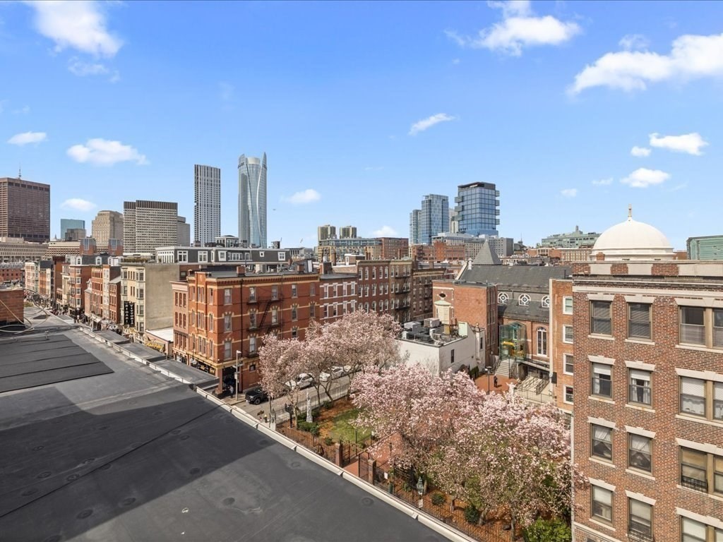 345-347 Hanover Street Boston, MA 02113 - Photo 21 of 22 a city view with tall buildings