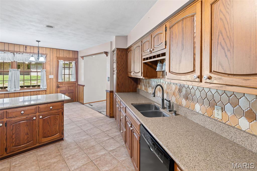 6209 Heritage Station Road Belleville, IL 62223 - Photo 23 of 50