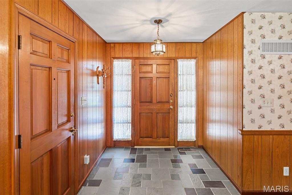 6209 Heritage Station Road Belleville, IL 62223 - Photo 8 of 50