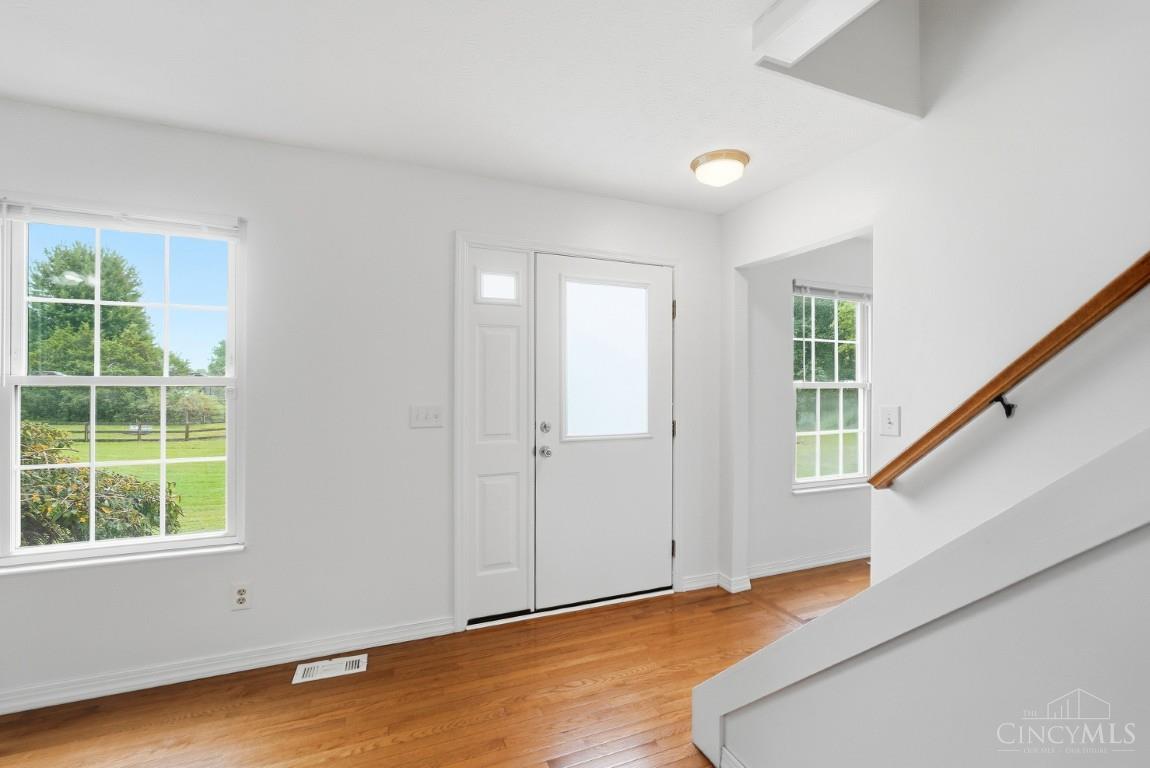 6265 Middleboro Road Blanchester, OH 45107 - Photo 5 of 50 Gallery Image 5