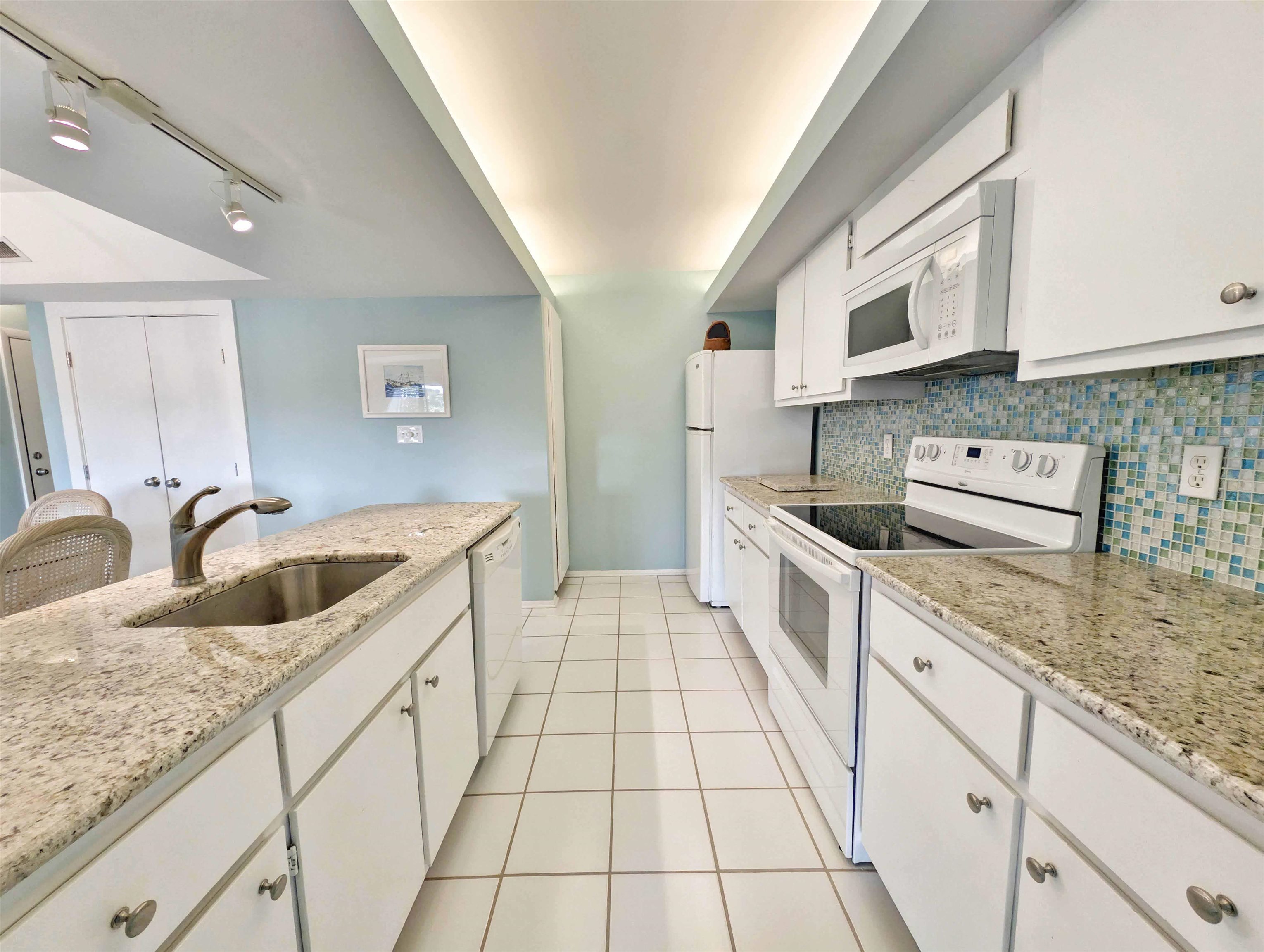 61 Inlet Point Drive, Unit 17A Pawleys Island, SC 29585 - Photo 11 of 54