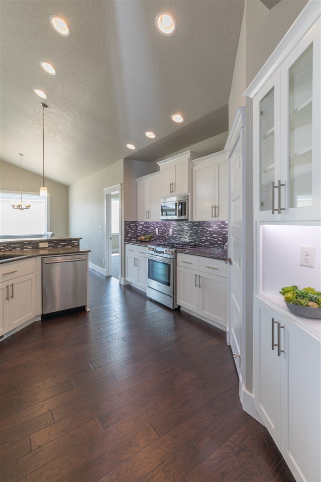 805 West Basalt Ridge Drive Spokane, WA 99224 - Photo 10 of 20 Gallery Image 10