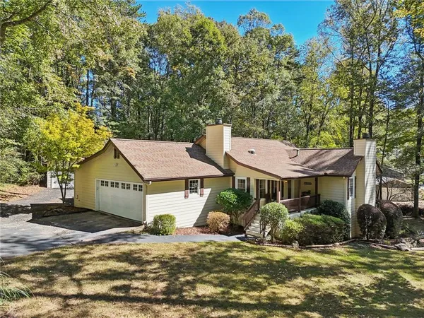 $774,700 | 15 Perthshire Drive, Peachtree City, GA 30269