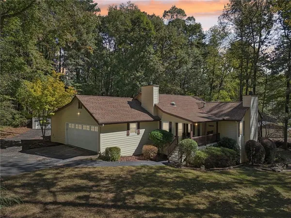 $774,700 | 15 Perthshire Drive, Peachtree City, GA 30269