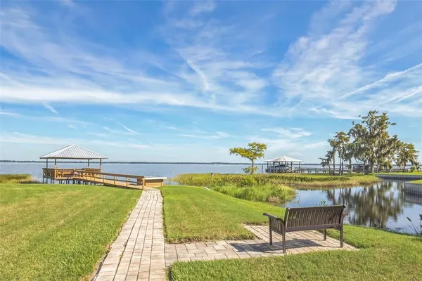 $235,000 | 2249 Cypress Cove Drive, Unit E3, Tavares, FL 32778