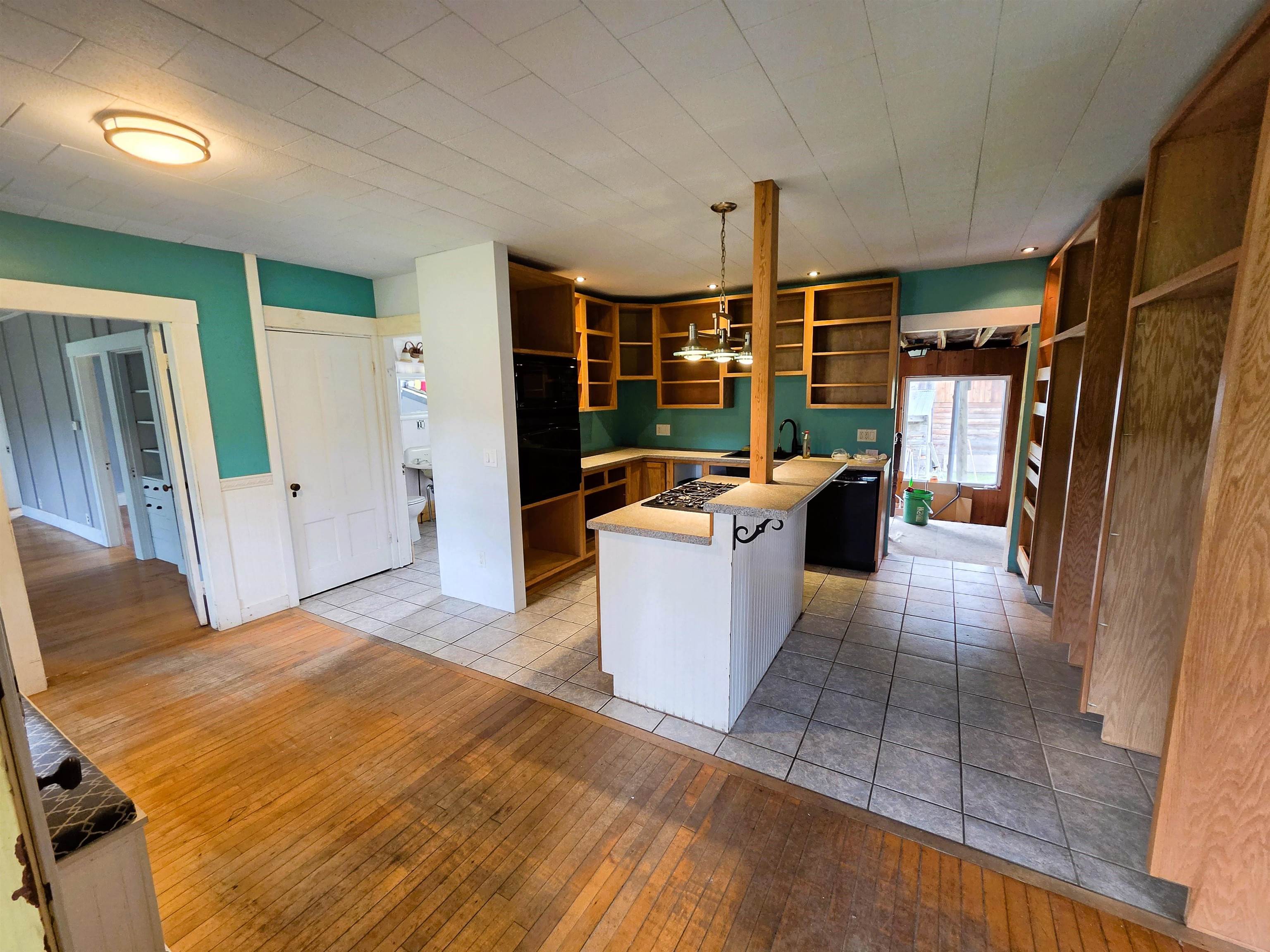 2325 Vt Route Marshfield, VT 05658 - Photo 5 of 27